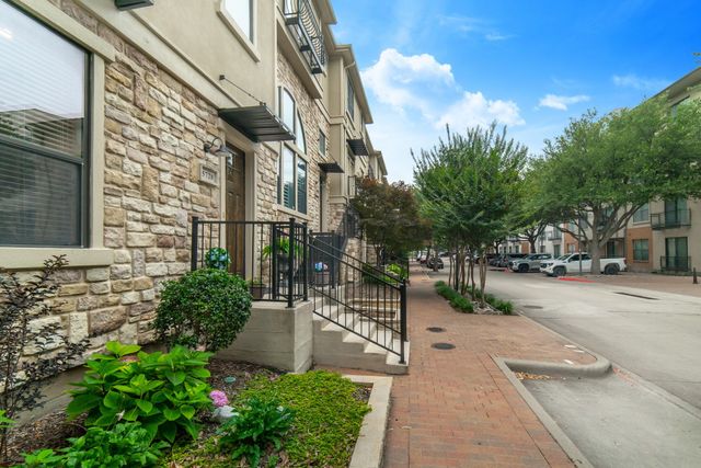 5728 Robbie Road, Plano, TX 75024
