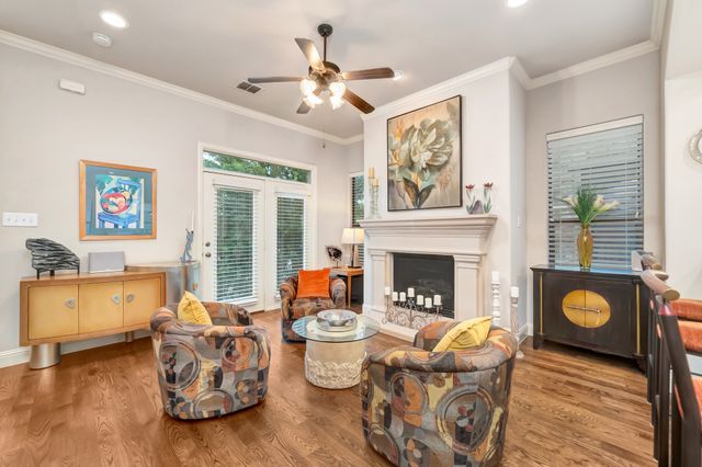 5728 Robbie Road, Plano, TX 75024