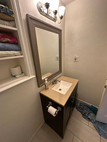 725 SW 47th Street, Oklahoma City, OK 73109