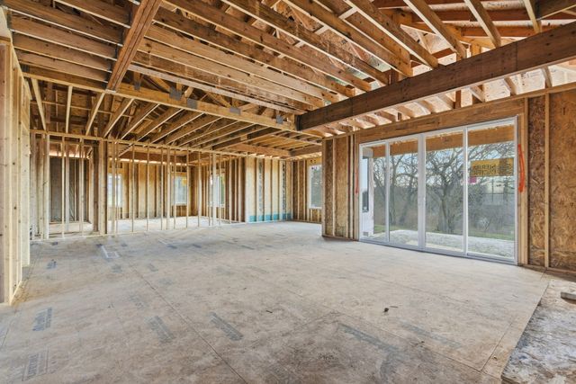 2930 E Kemmling Lane, Springfield, MO 65804