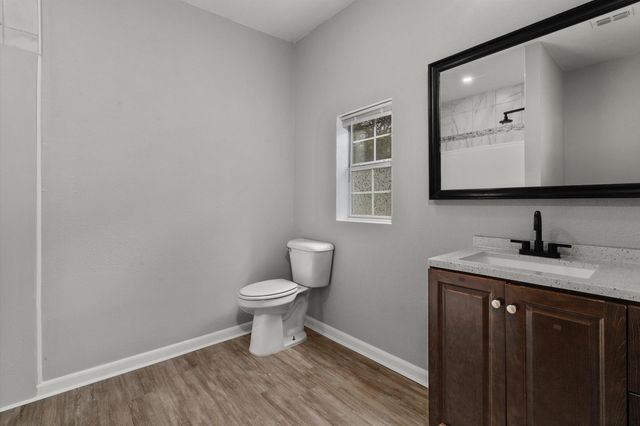 1203 Peterson Rd., Kilgore, TX 75662