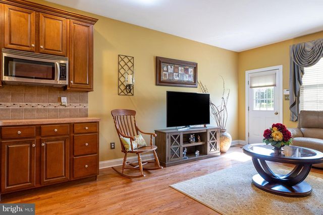 962 HAMPTON RD, Collegeville, PA 19426