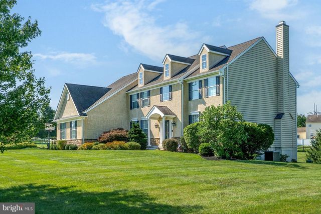 962 HAMPTON RD, Collegeville, PA 19426