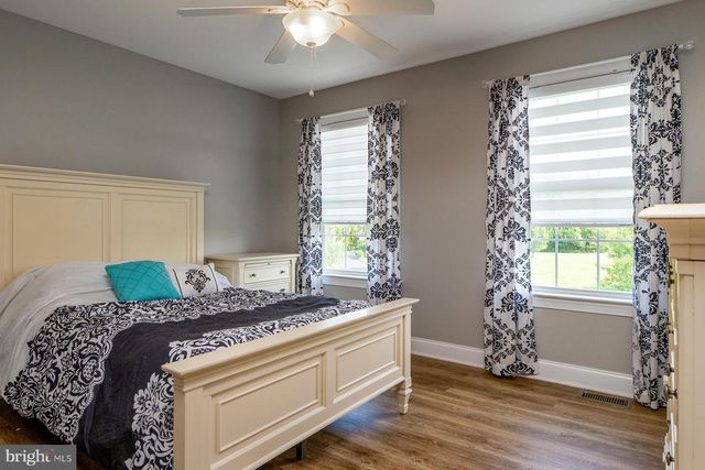 962 HAMPTON RD, Collegeville, PA 19426