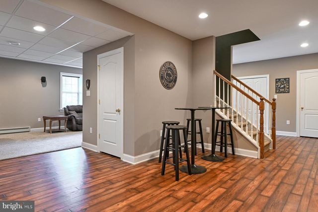962 HAMPTON RD, Collegeville, PA 19426