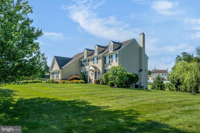 962 HAMPTON RD, Collegeville, PA 19426