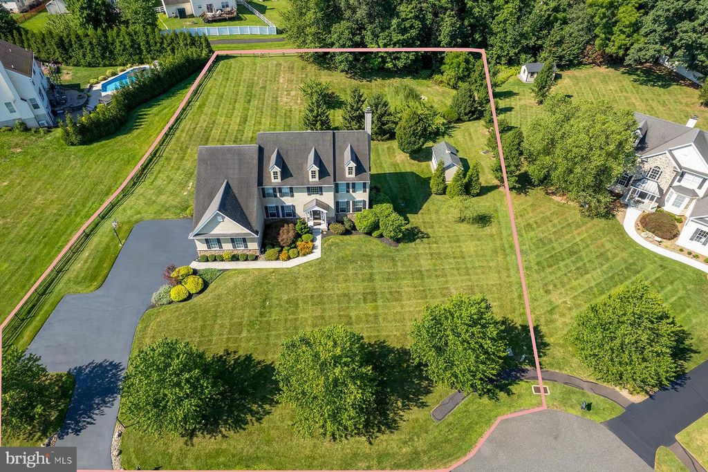 962 HAMPTON RD, Collegeville, PA 19426