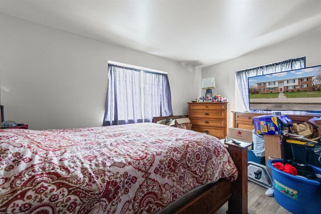 25325 Shiawassee Circle 103, Southfield, MI 48033