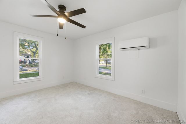 611 N Division Street, Cleveland, OK 74020
