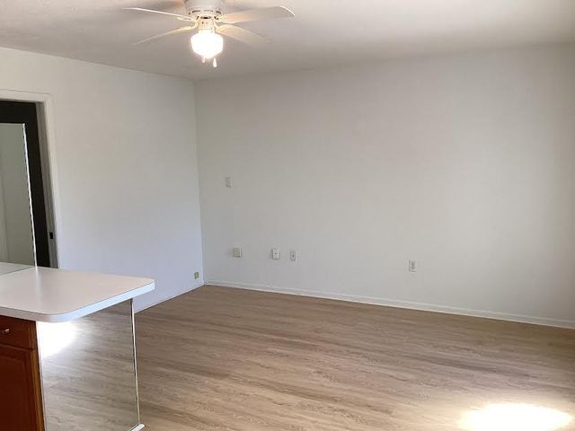 1200 Colonnades Drive 202, Fort Pierce, FL 34949