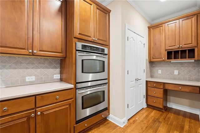 7220 Glen Cove Lane, Stone Mountain, GA 30087