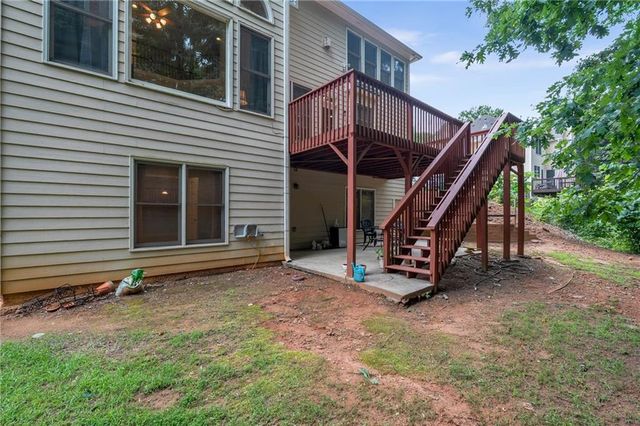 7220 Glen Cove Lane, Stone Mountain, GA 30087