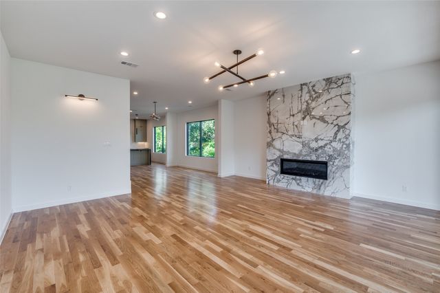 4525 Weldon Street, Dallas, TX 75204