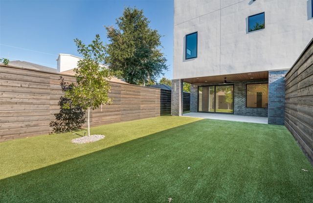 4525 Weldon Street, Dallas, TX 75204