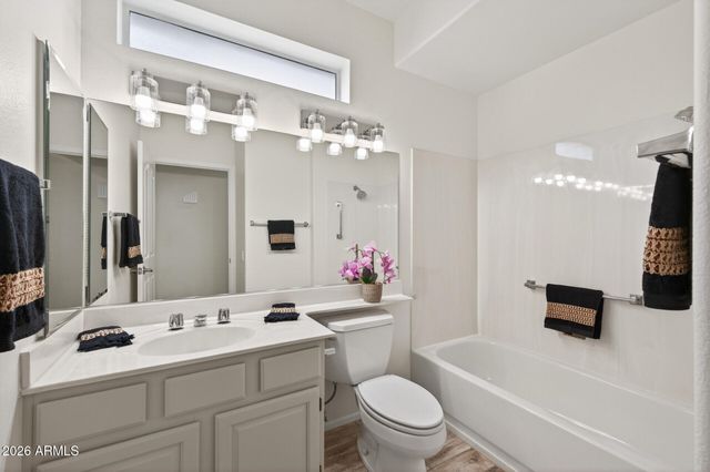 21010 N LIMOUSINE Drive, Sun City West, AZ 85375