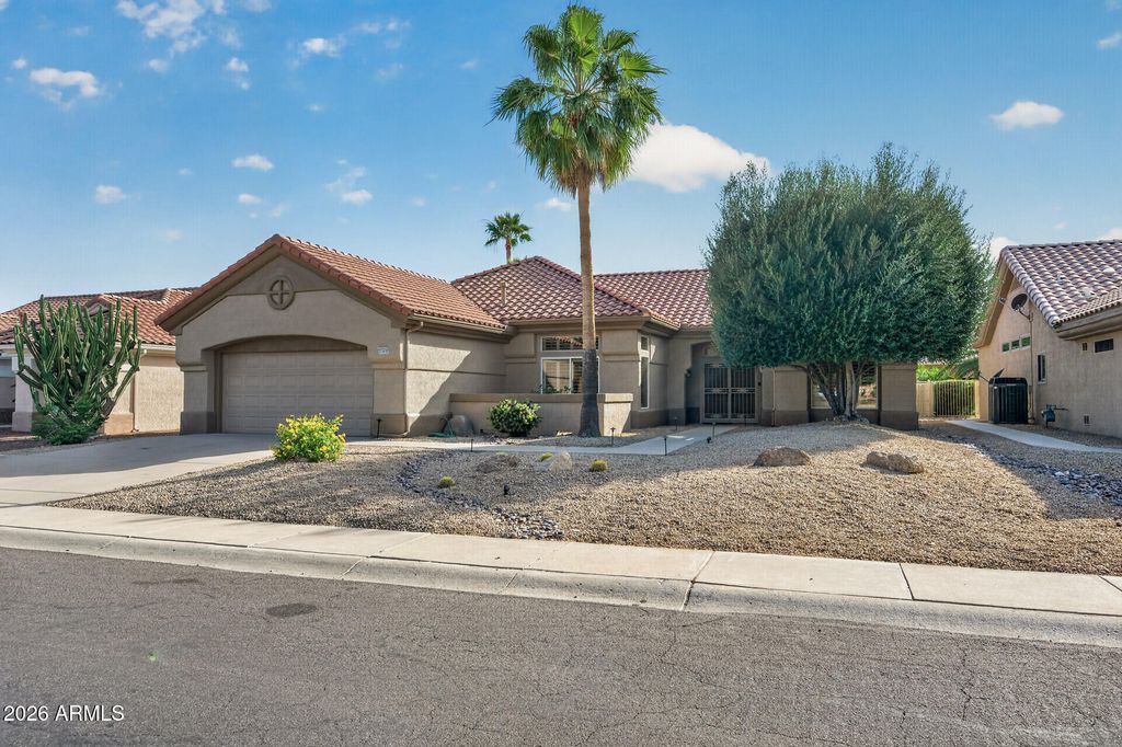 21010 N LIMOUSINE Drive, Sun City West, AZ 85375