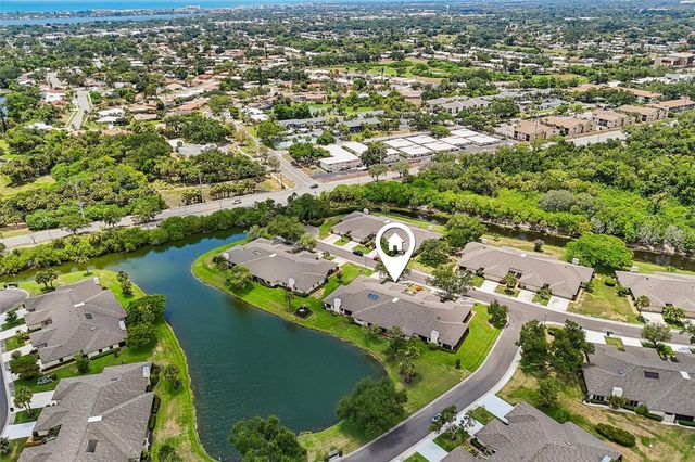 3646 GLENEAGLE DRIVE 10B, Sarasota, FL 34238
