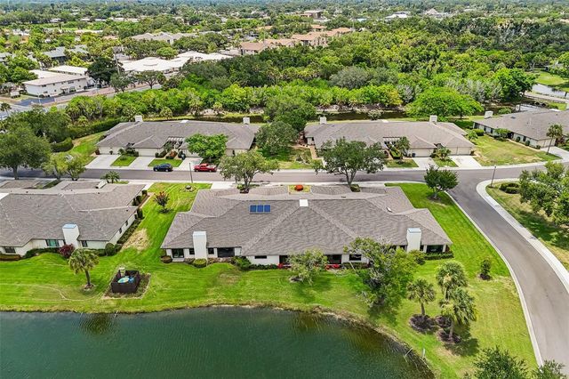 3646 GLENEAGLE DRIVE 10B, Sarasota, FL 34238