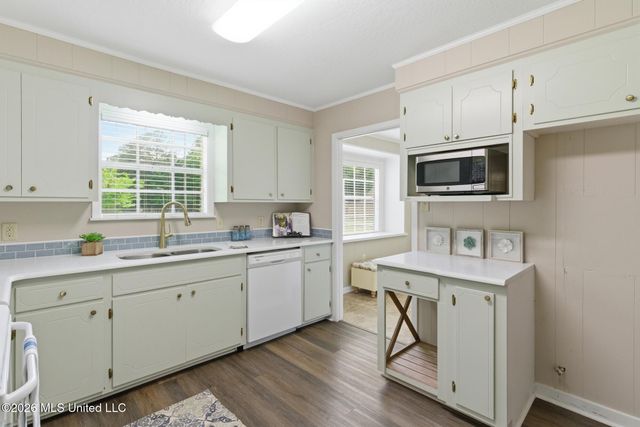 300 Ark Lane, Petal, MS 39465