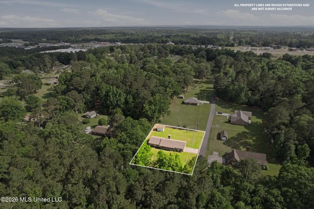 300 Ark Lane, Petal, MS 39465