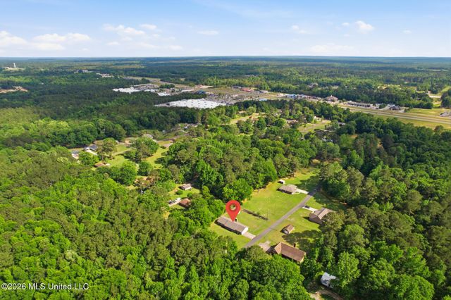 300 Ark Lane, Petal, MS 39465