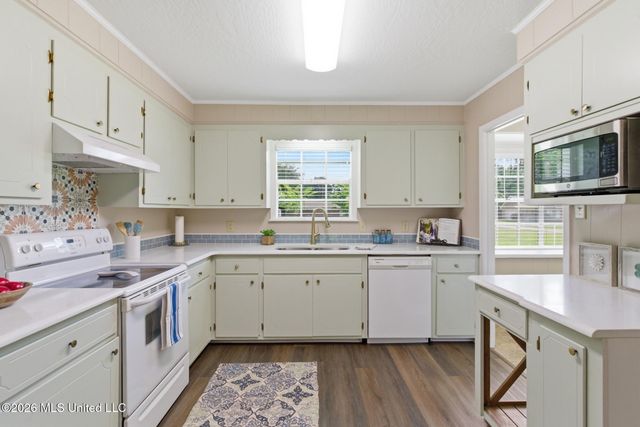 300 Ark Lane, Petal, MS 39465