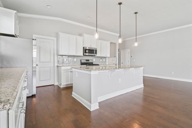 105 Bucky Loop, Murrells Inlet, SC 29576