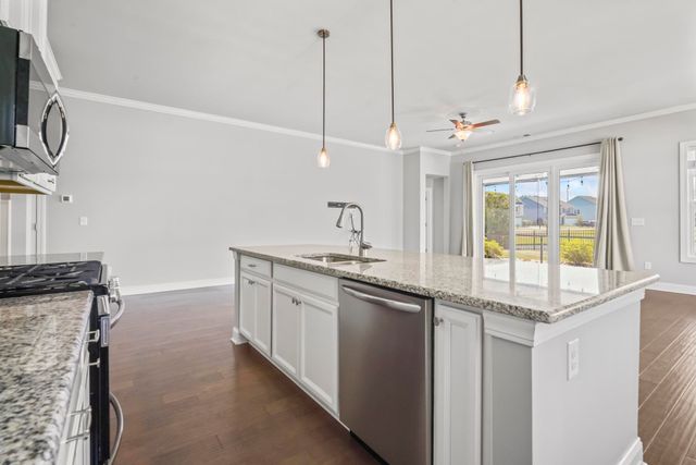 105 Bucky Loop, Murrells Inlet, SC 29576