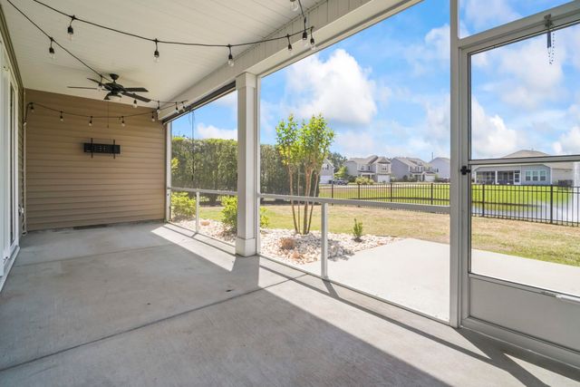 105 Bucky Loop, Murrells Inlet, SC 29576