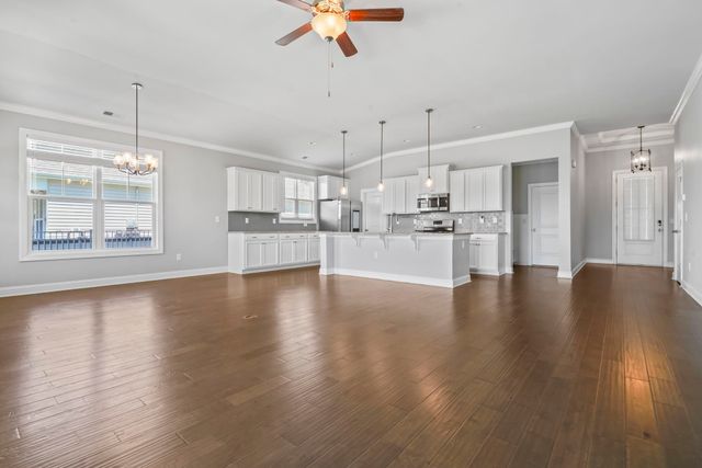 105 Bucky Loop, Murrells Inlet, SC 29576