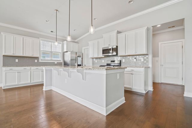 105 Bucky Loop, Murrells Inlet, SC 29576