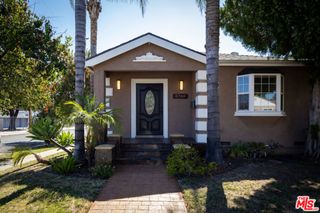 5766 Newcastle Avenue, Los Angeles, CA 91316