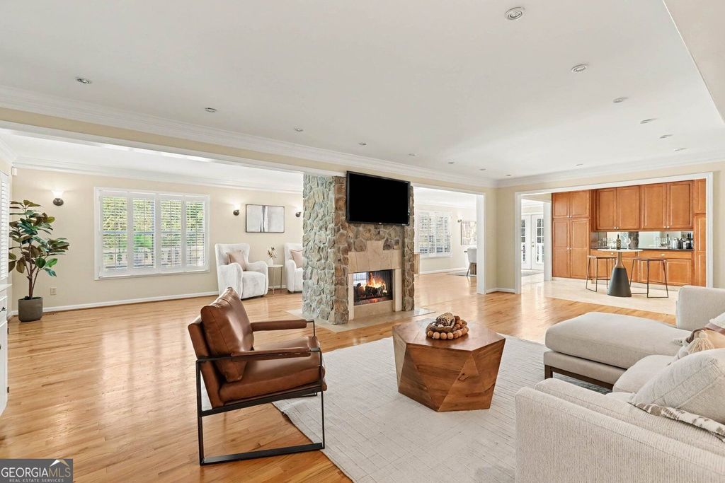 2818 Cravey Trail NE, Atlanta, GA 30345 — photo 5