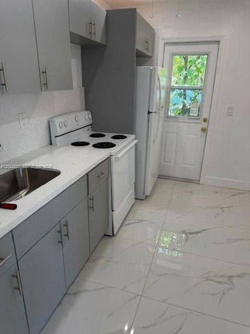 262 NE 55th Ter 0, Miami, FL 33137