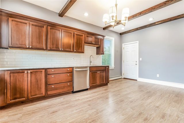 198 Camp Street 2, Providence, RI 02906