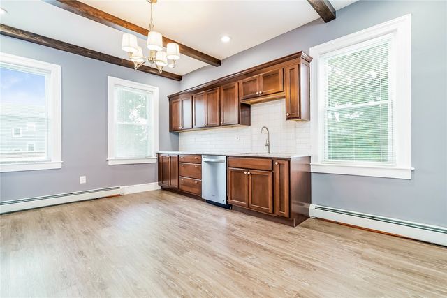 198 Camp Street 2, Providence, RI 02906