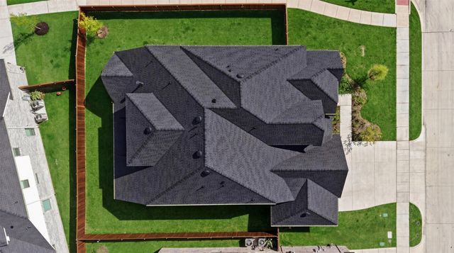 309 Lacey Oak Lane, Wylie, TX 75098