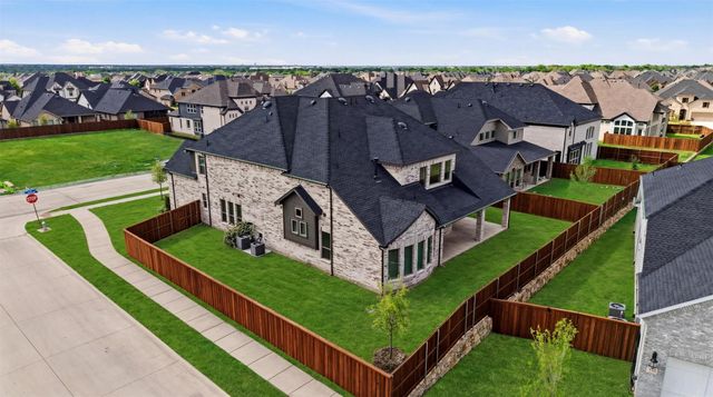 309 Lacey Oak Lane, Wylie, TX 75098