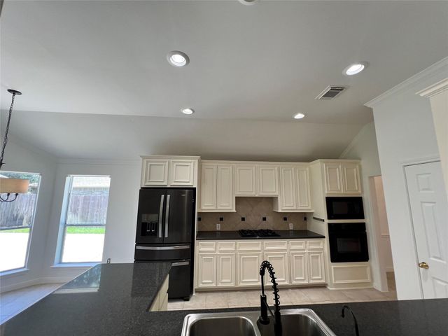 7506 Opal Hill Lane, Humble, TX 77396