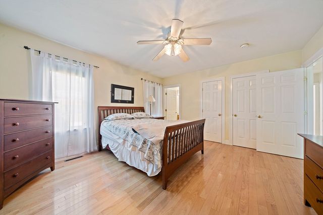 70 Papermill Rd 70, Wareham, MA 02576