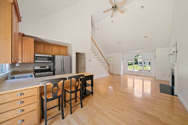 70 Papermill Rd 70, Wareham, MA 02576
