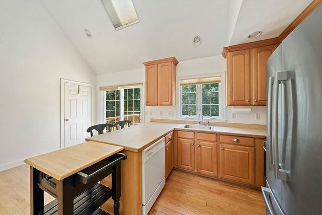 70 Papermill Rd 70, Wareham, MA 02576