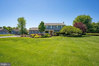 935 N ISLAND RD, Columbus, NJ 08022