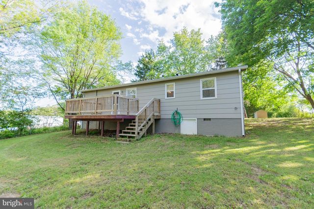 70 SEQUEST LN, Martinsburg, WV 25405