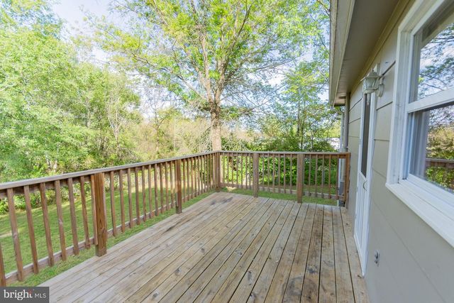 70 SEQUEST LN, Martinsburg, WV 25405