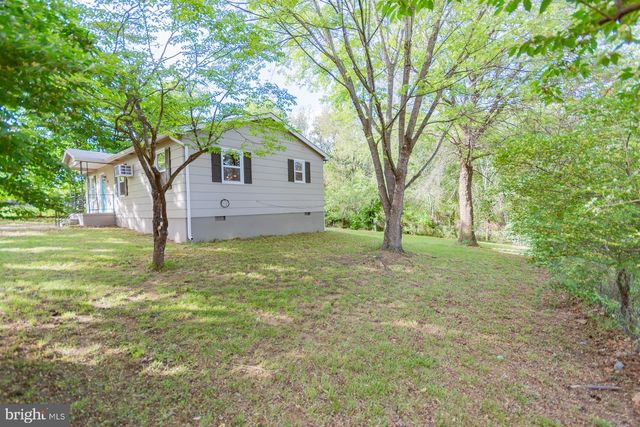 70 SEQUEST LN, Martinsburg, WV 25405