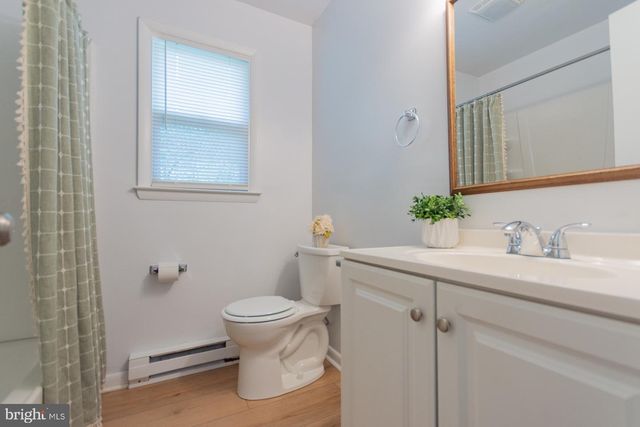 70 SEQUEST LN, Martinsburg, WV 25405