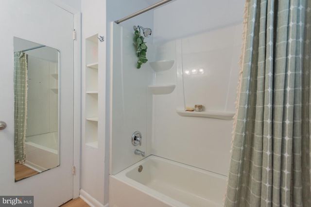 70 SEQUEST LN, Martinsburg, WV 25405