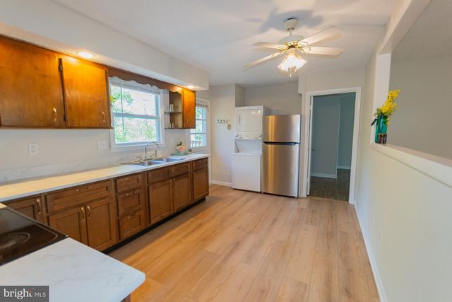 70 SEQUEST LN, Martinsburg, WV 25405