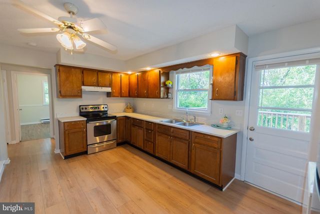 70 SEQUEST LN, Martinsburg, WV 25405